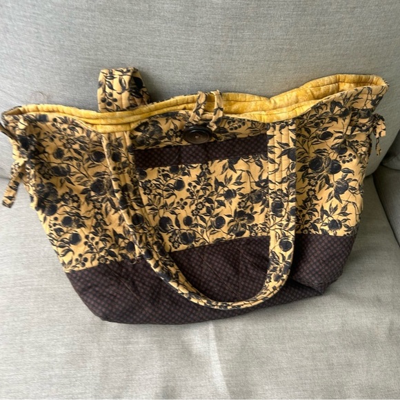 Vintage Handmade mixed media cottagecore quilted tote button closure pockets - Picture 2 of 6